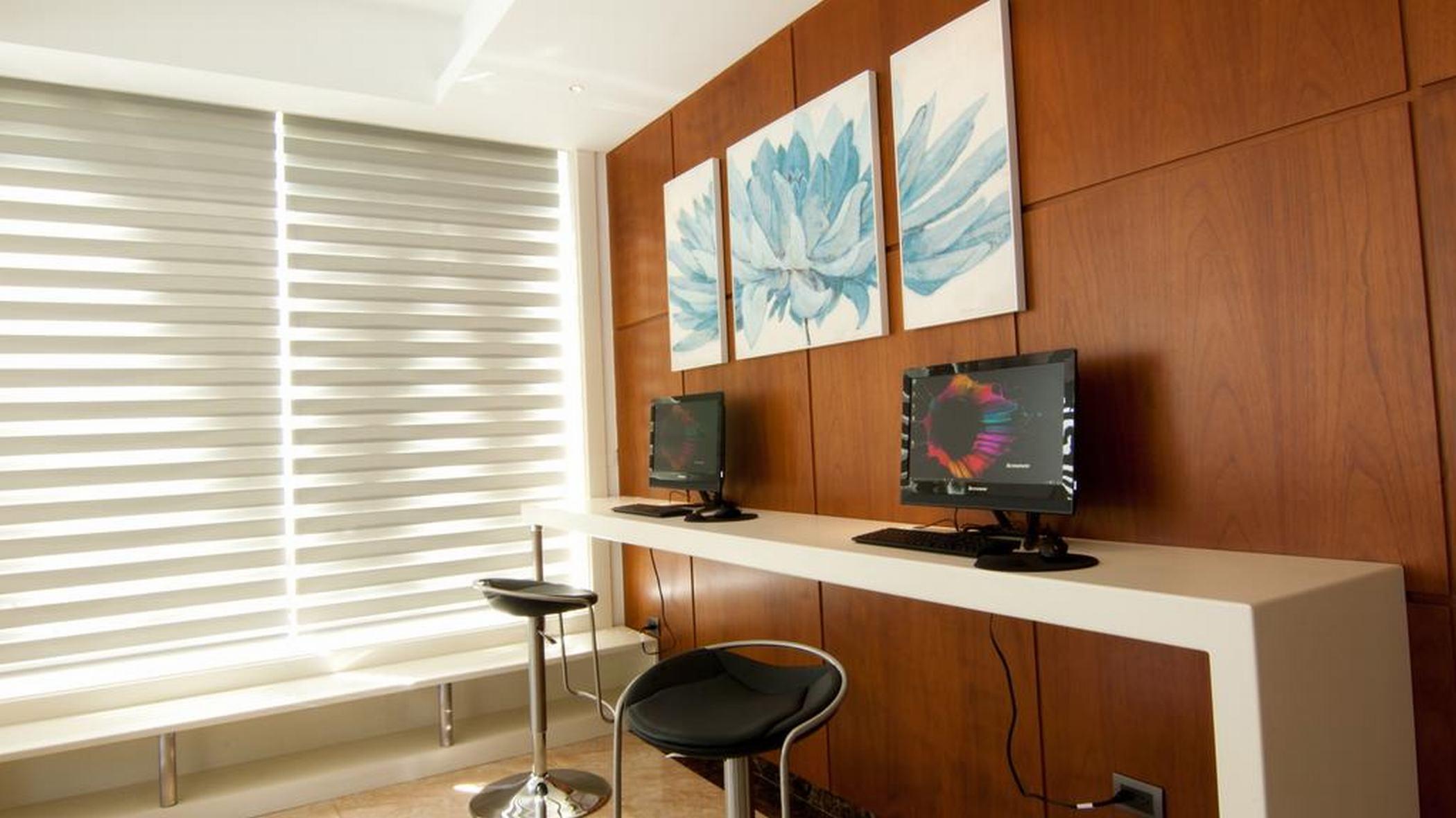Lyz Business Hotel Lima Ngoại thất bức ảnh