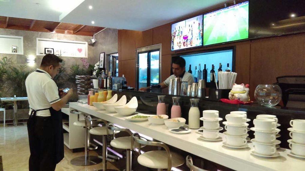 Lyz Business Hotel Lima Ngoại thất bức ảnh